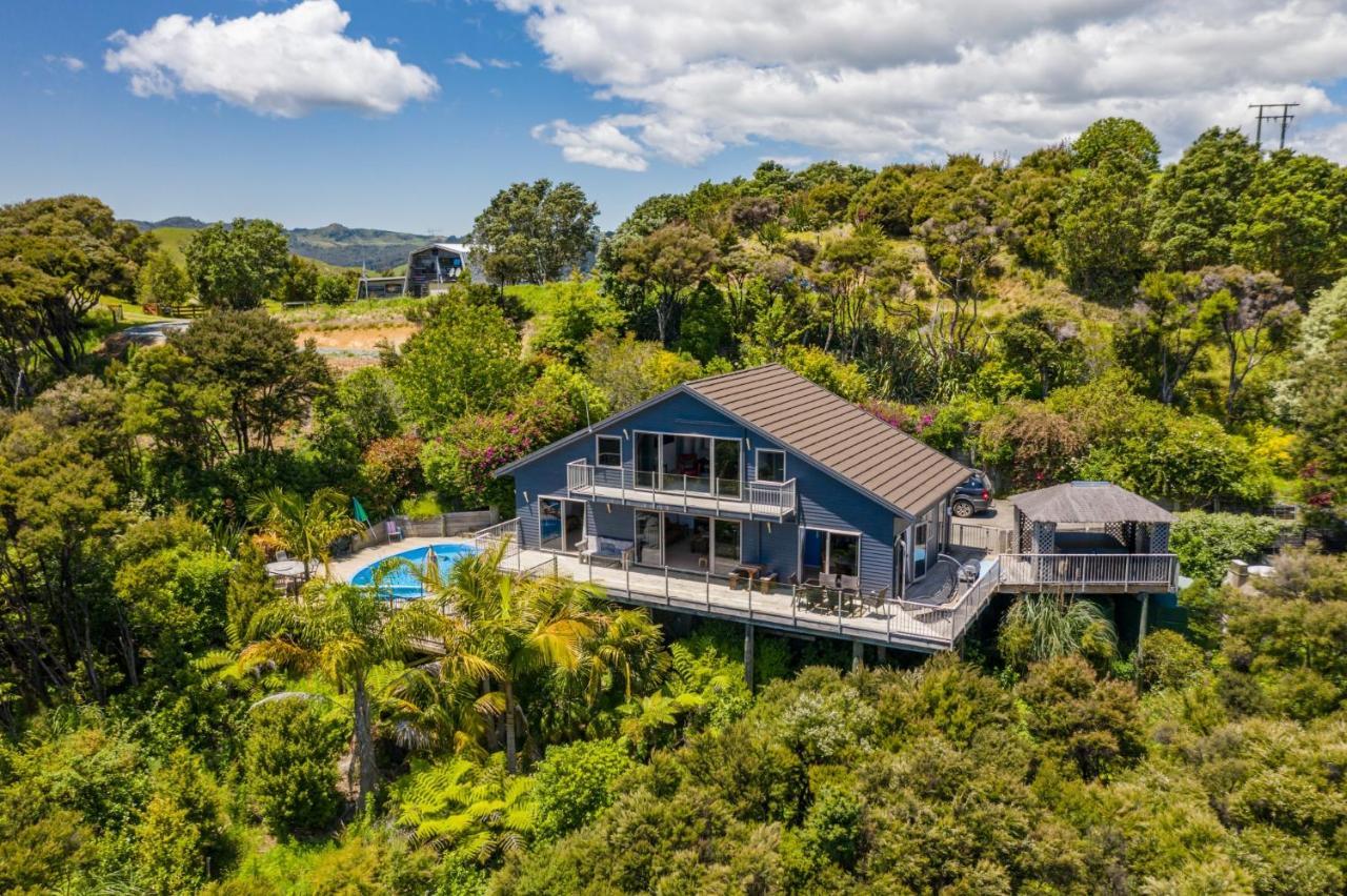 Harbour View Villa Whangaroa Exterior photo