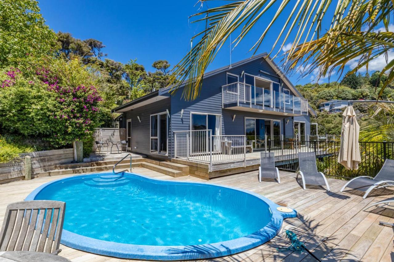 Harbour View Villa Whangaroa Exterior photo